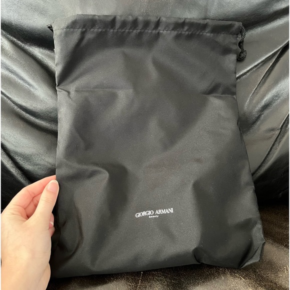 🖤BNWOT GIORGIO ARMANI BLACK VELVET BAG🖤 - Picture 8 of 8